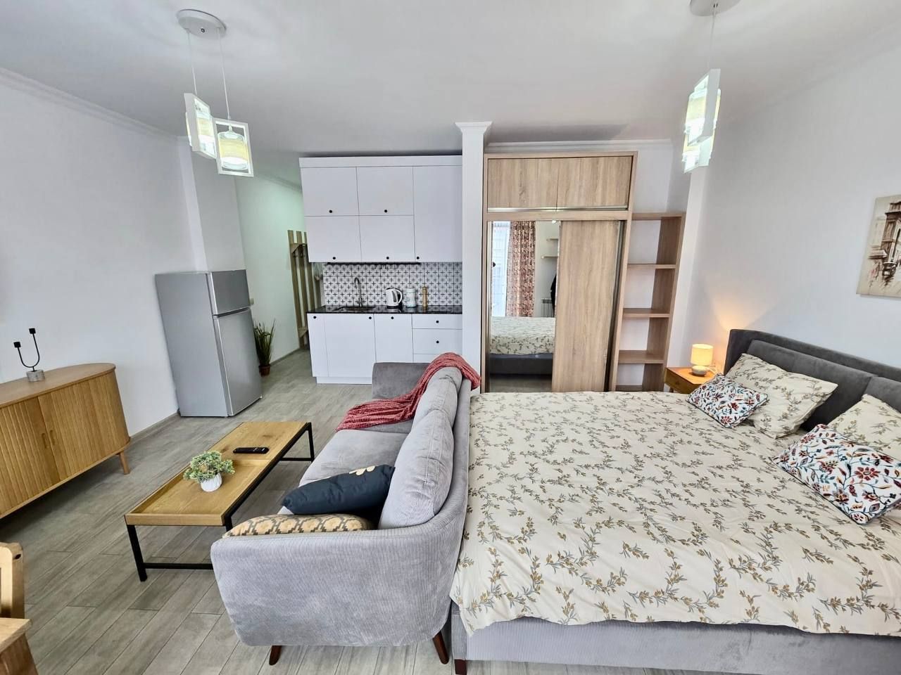 Studio, 40 m² — St. Kh. Akhvlediani 17