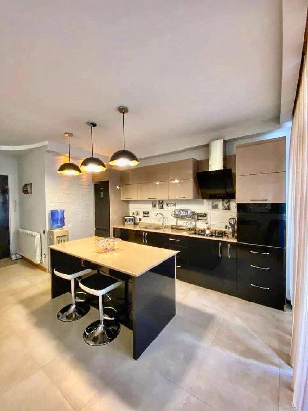 Apartment, 130 m² — St. V. Gorgasali 111