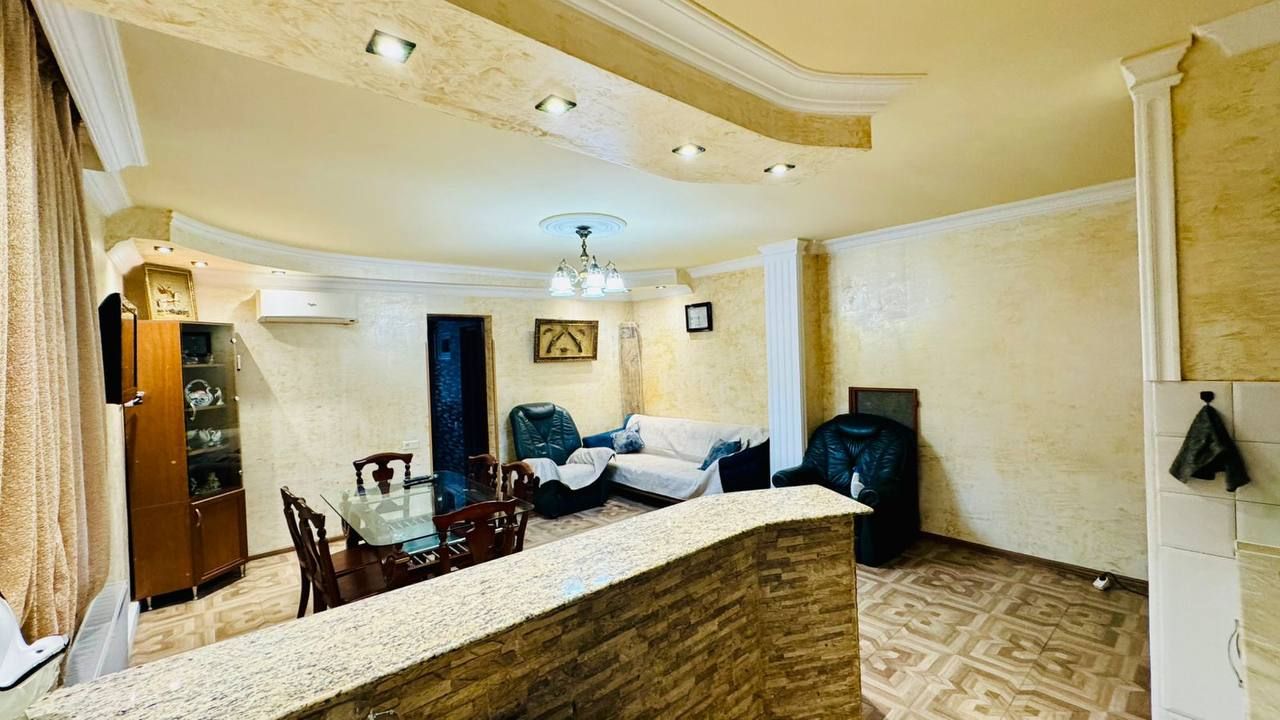 Apartment, 70 m² — St. Sherifa Khimshiashvili, 33