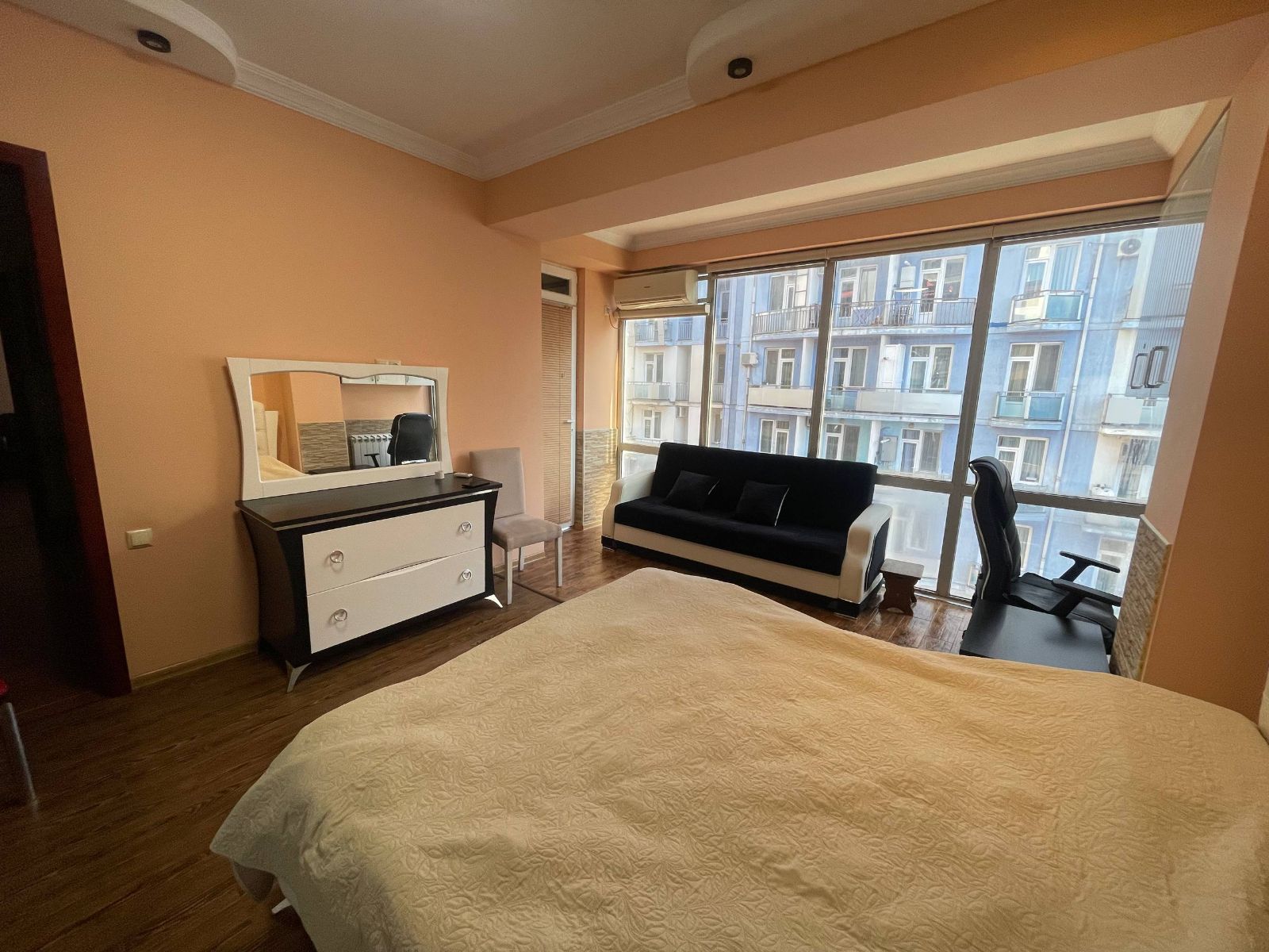 Apartment, 70 m² — St. Tsarya Parnavaza 126