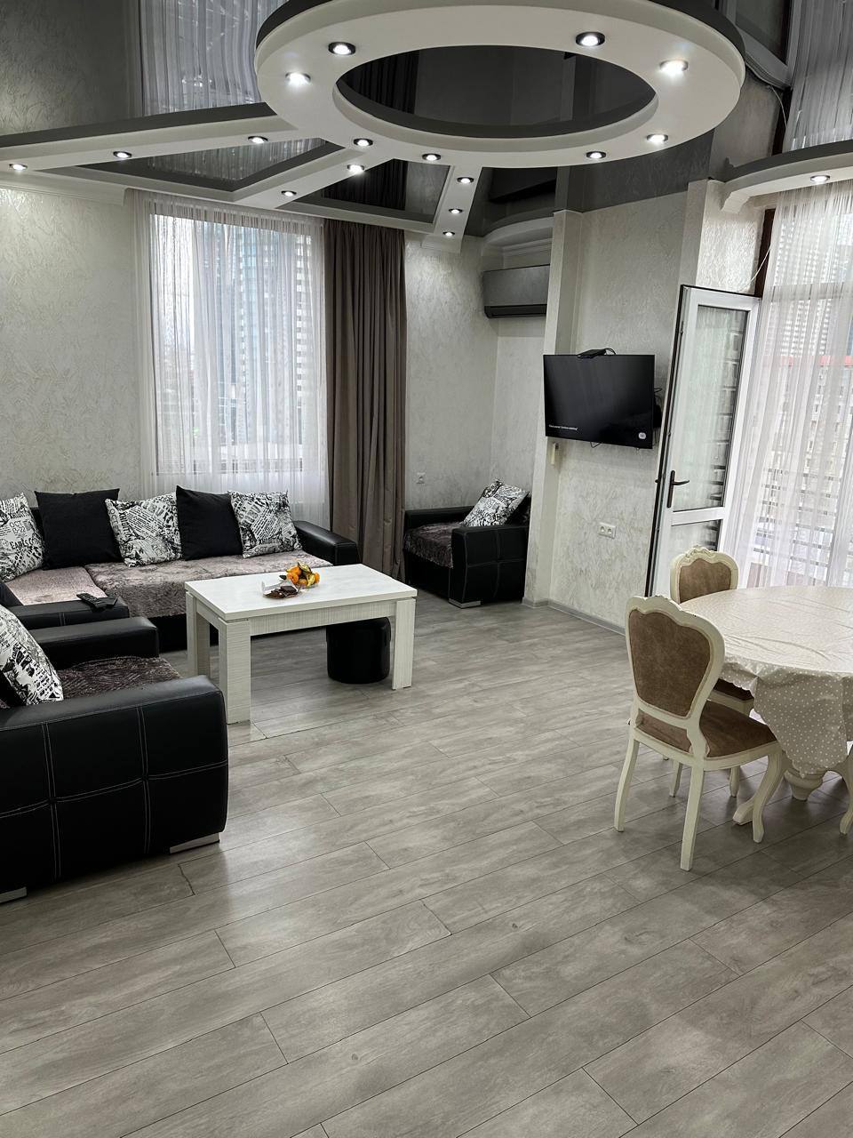 Apartment, 115 m² — St. Pirosmani, 18a