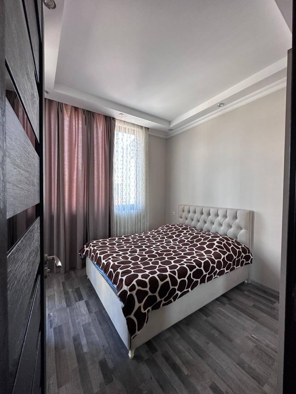 Apartment, 115 m² — St. Pirosmani, 18a