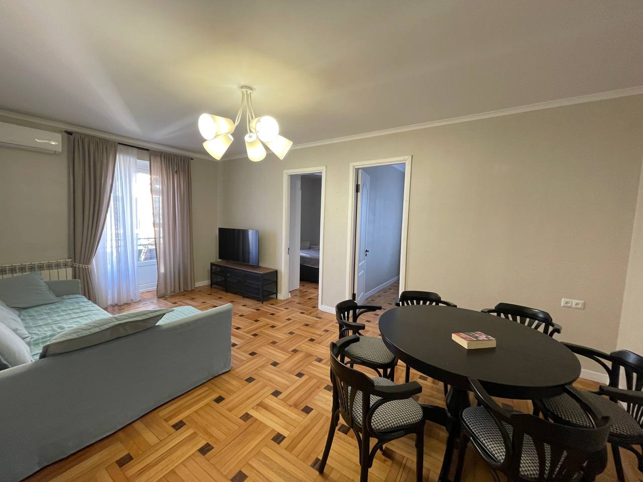 Apartment, 80 m² — St. Melikishvili 24