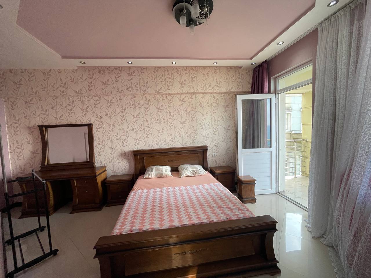 Apartment, 75 m² — St. Zurab Gorgiladze 96