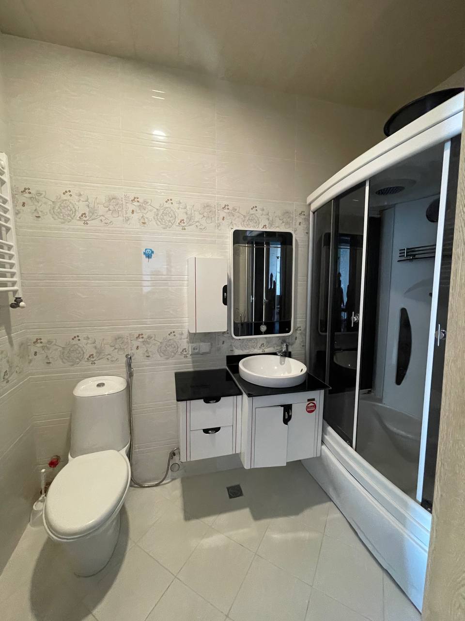 Apartment, 75 m² — St. Zurab Gorgiladze 96