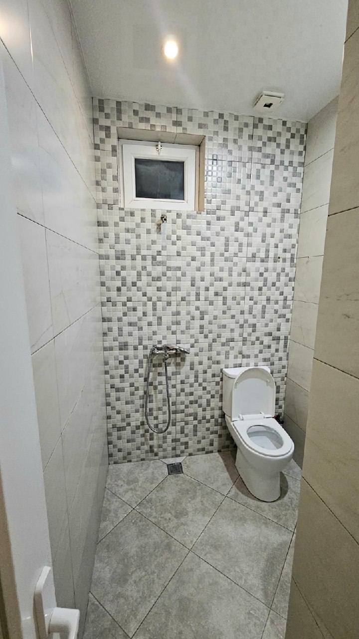 Apartment, 100 m² — St. Grigola Lortkipanidze, 36