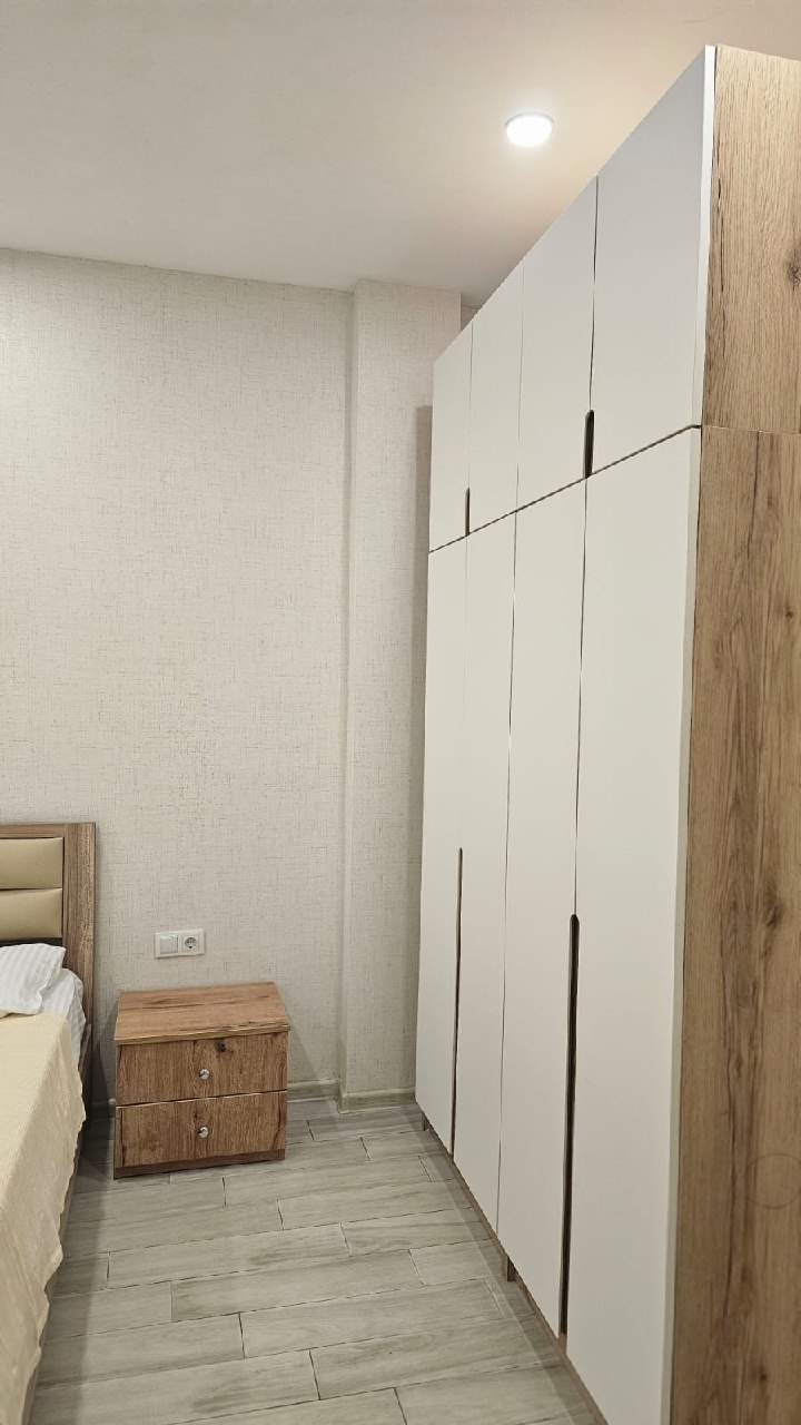 Apartment, 100 m² — St. Grigola Lortkipanidze, 36