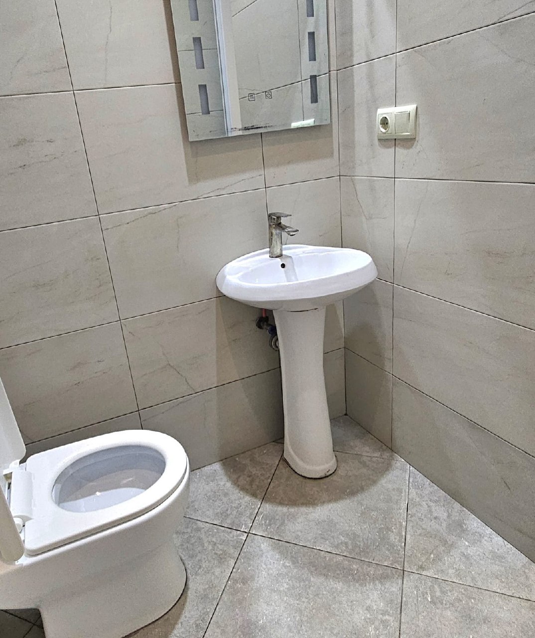 Apartment, 100 m² — St. Grigola Lortkipanidze, 36