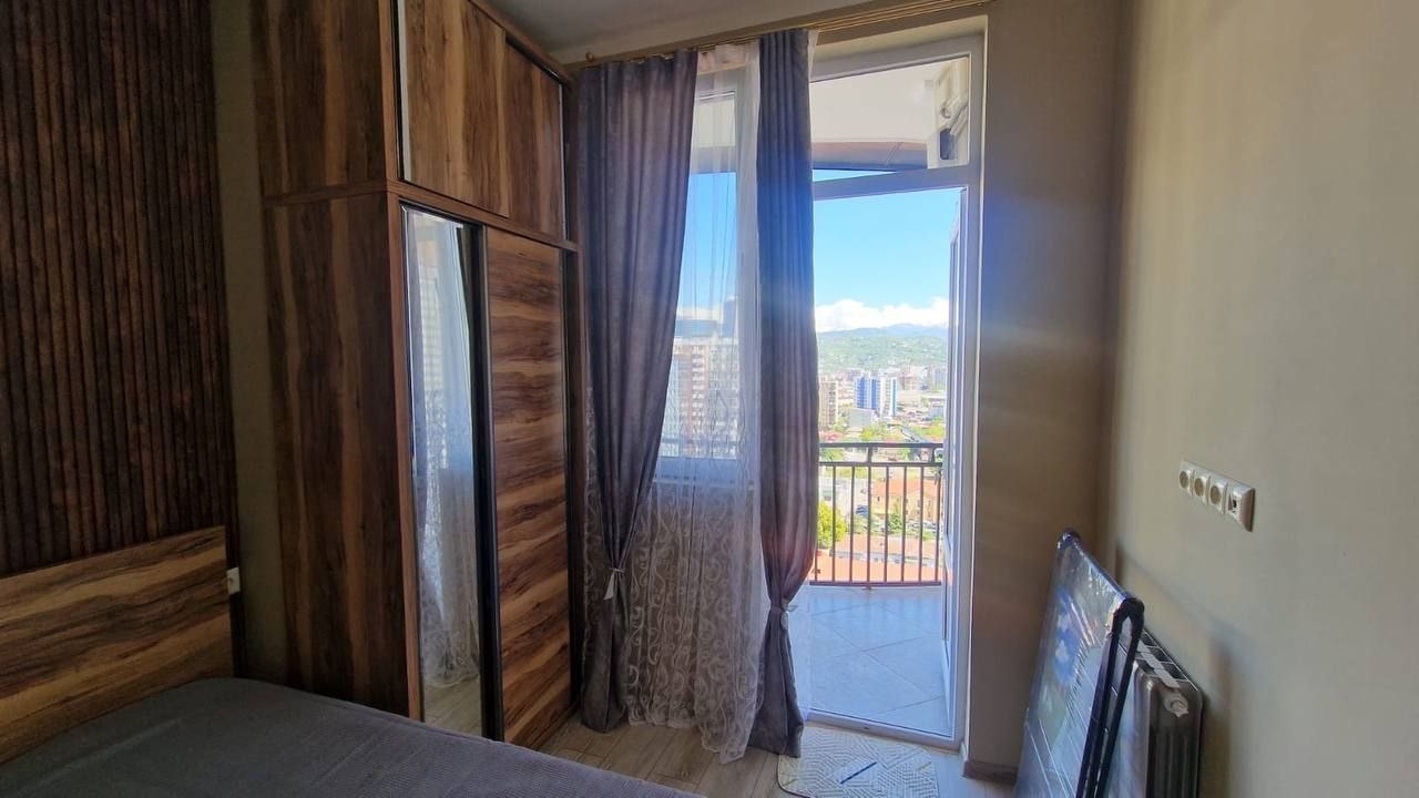 Apartment, 50 m² — St. Pirosmani 29
