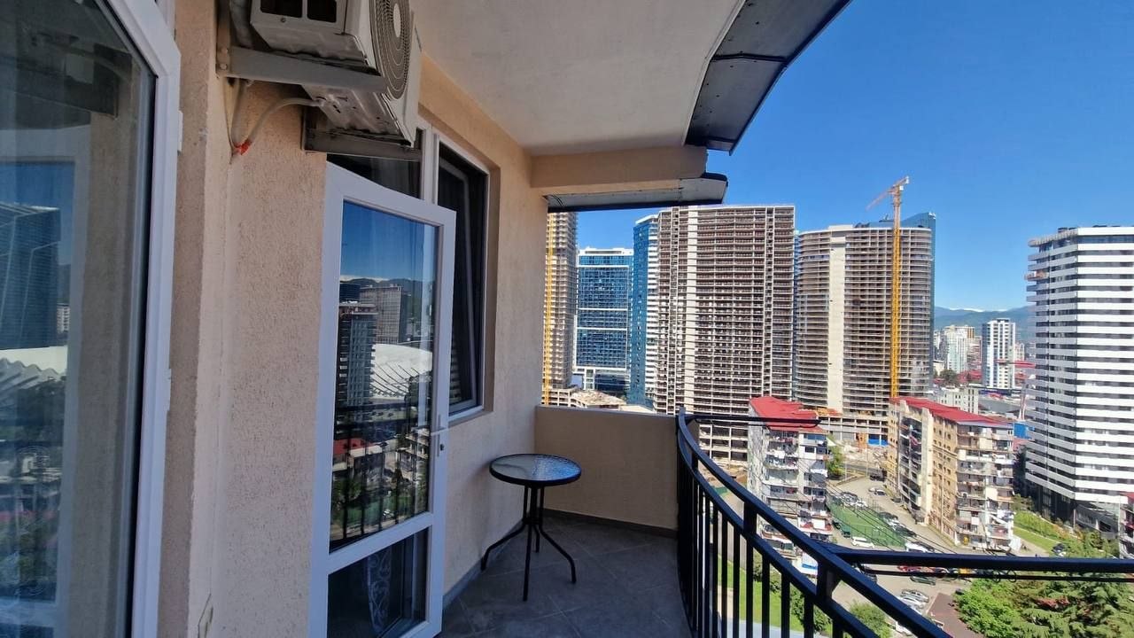 Apartment, 50 m² — St. Pirosmani 29