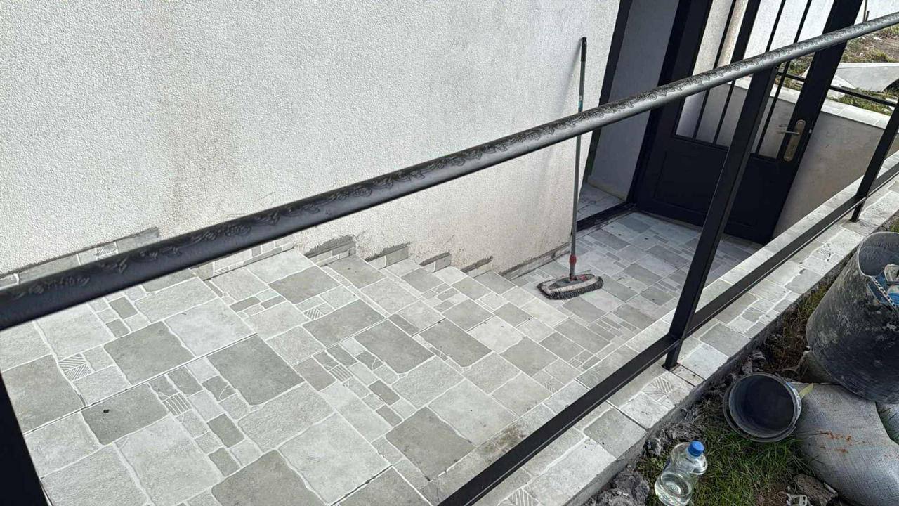 Commercial, 40 m² — St. Sherif Khimshiashvili 37