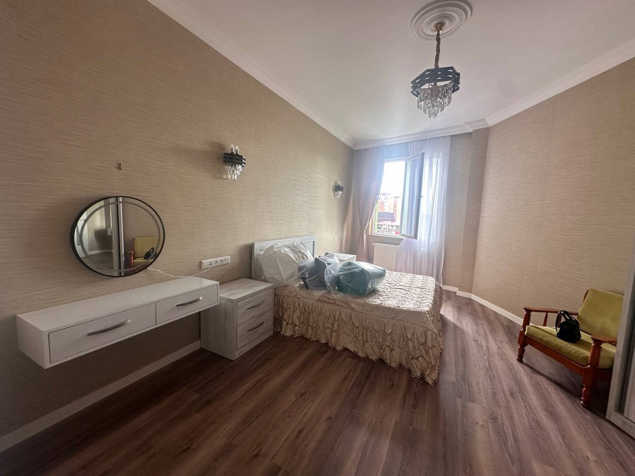 Apartment, 140 m² — St. Tabidze, 56