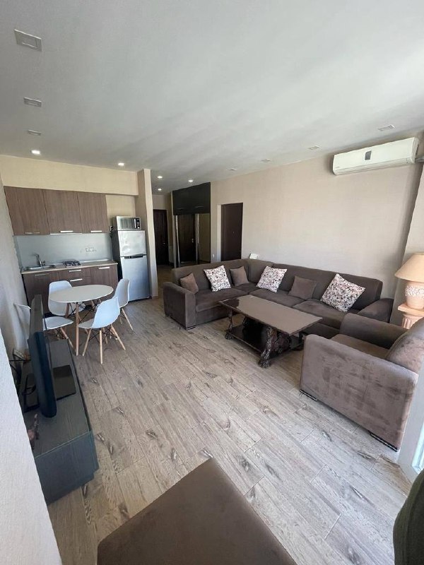 Apartment, 80 m² — Khimshiashvili 4