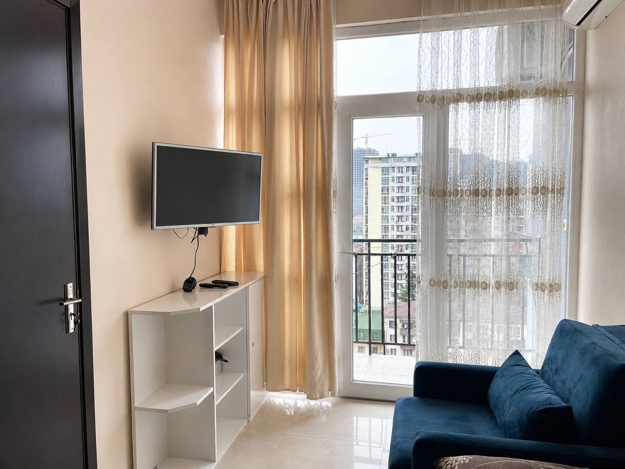 Apartment, 38 m² — St. Selim Khimshiashvili, 40