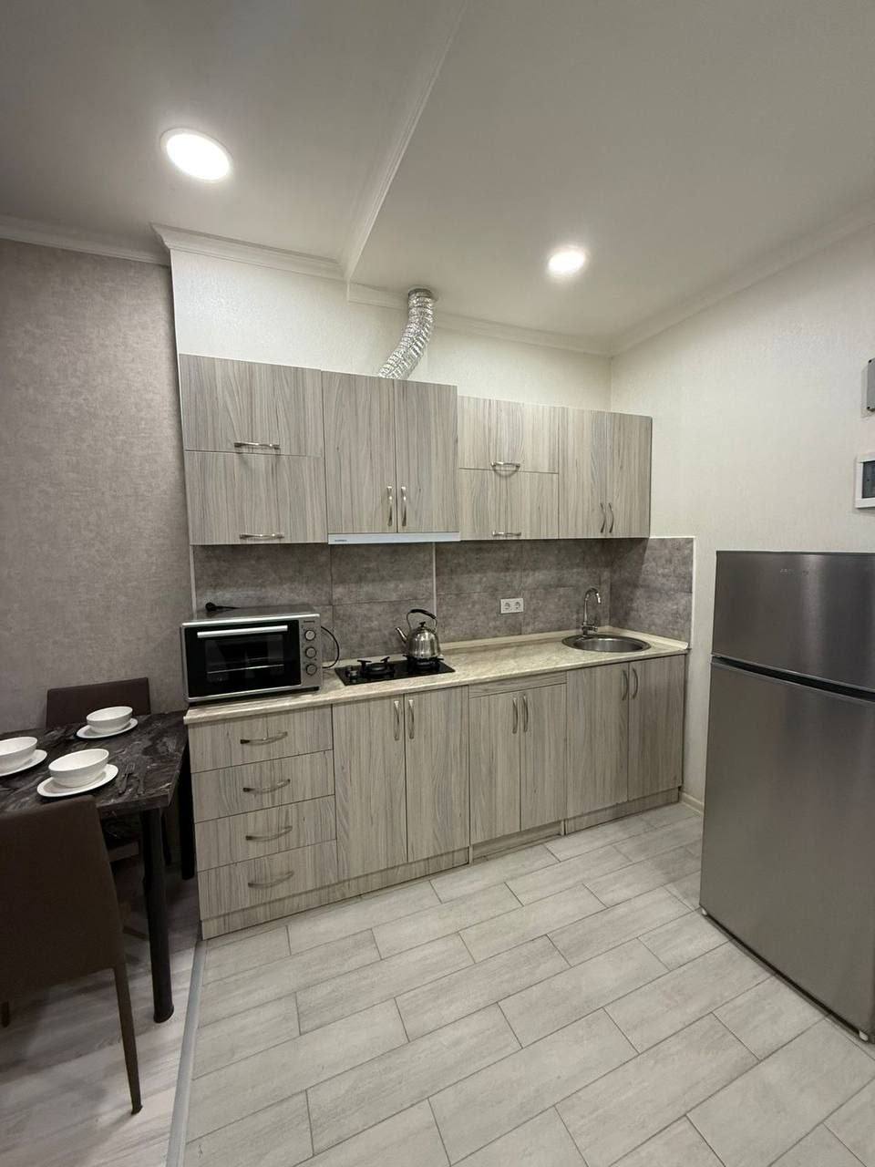 Apartment, 50 m² — St. Pirosmani, 19