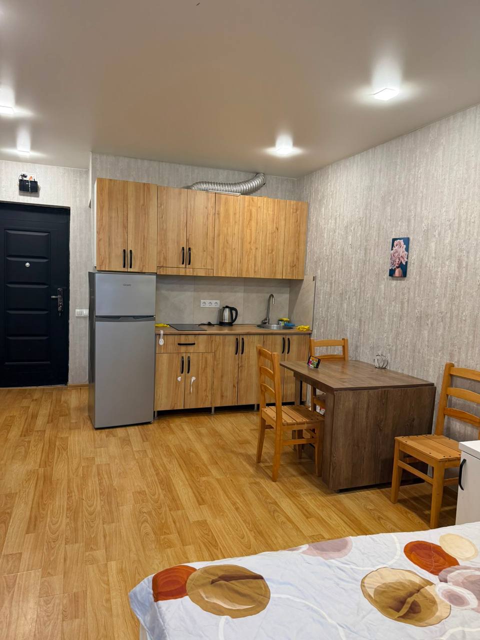 Studio, 30 m² — St. Takaishvili 105