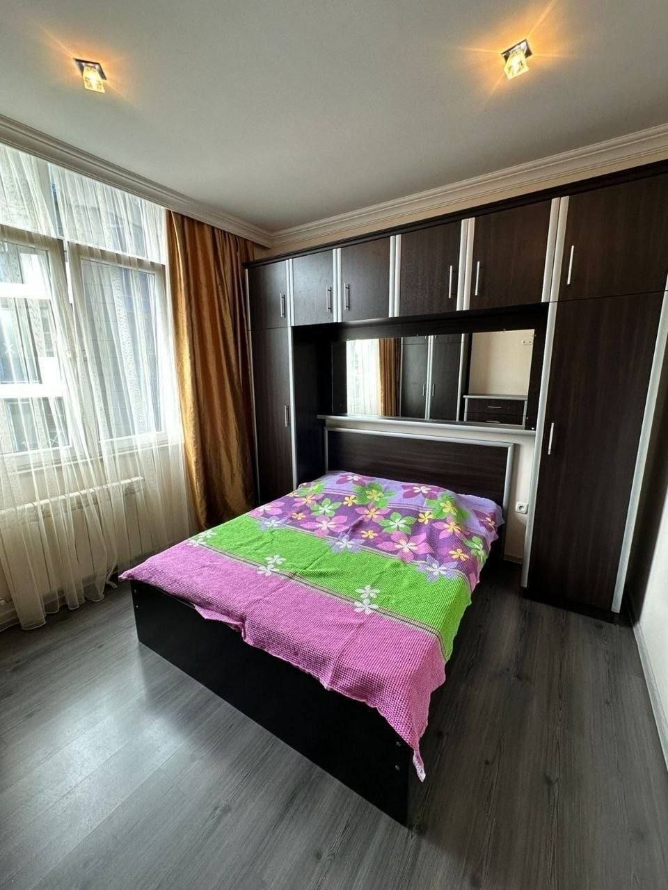 Apartment, 65 m² — St. Besiki, 1