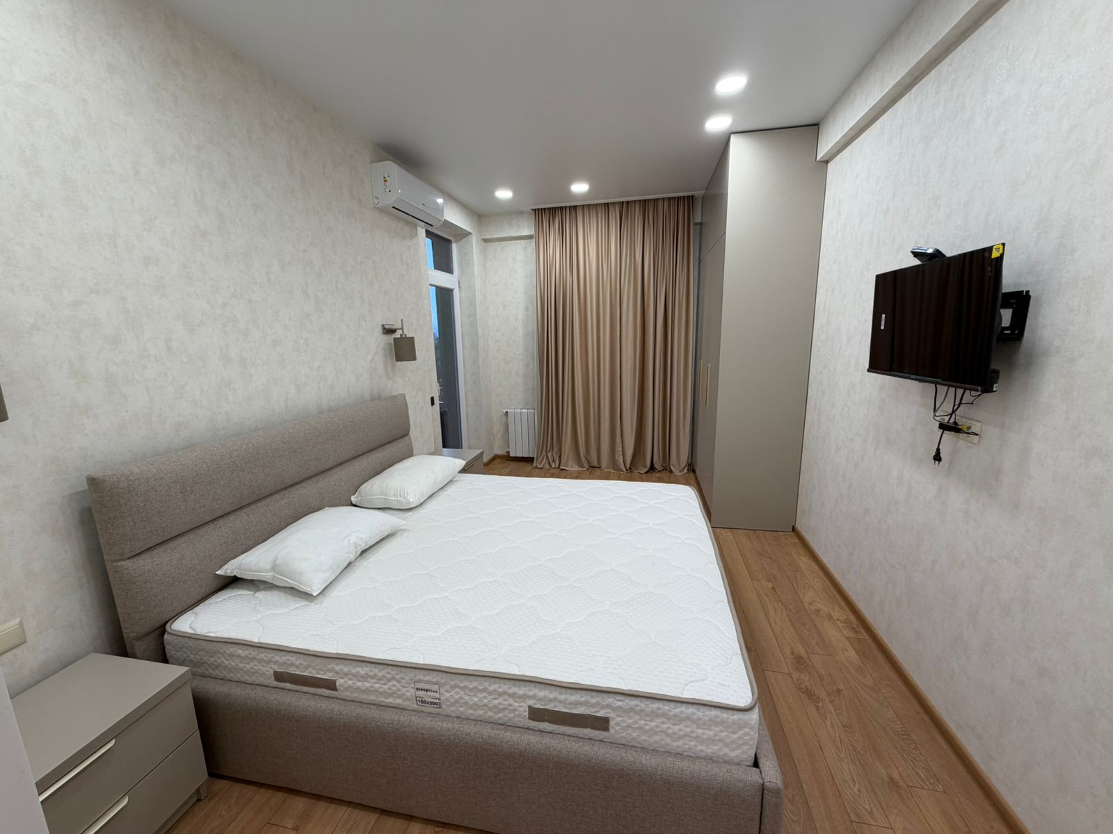 Apartment, 77 m² — St. Adliya, 112