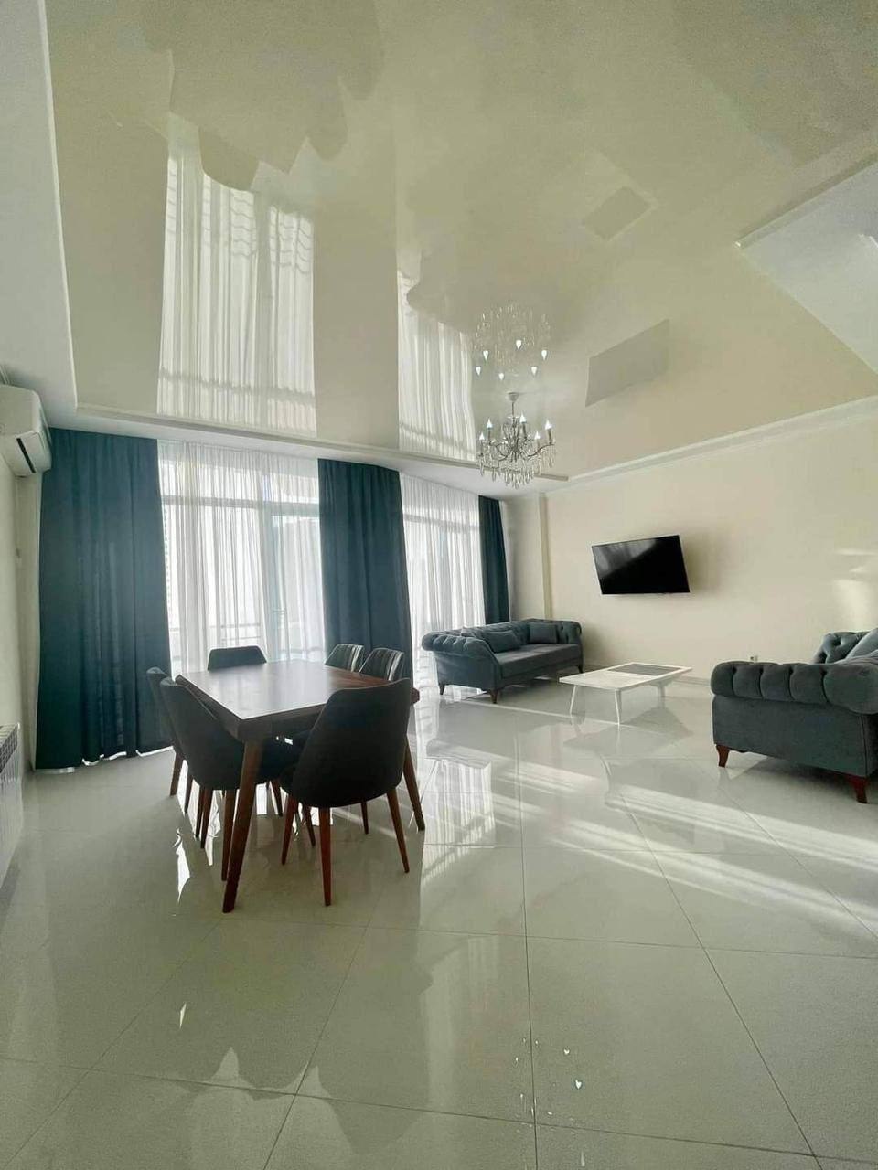 Apartment, 110 m² — St. Pirosmani 18d