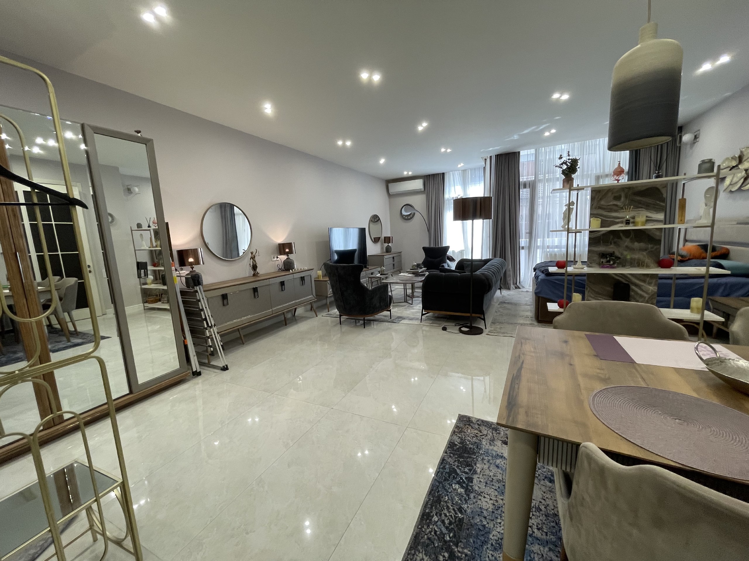 Studio, 60 m² — Rustaveli 22
