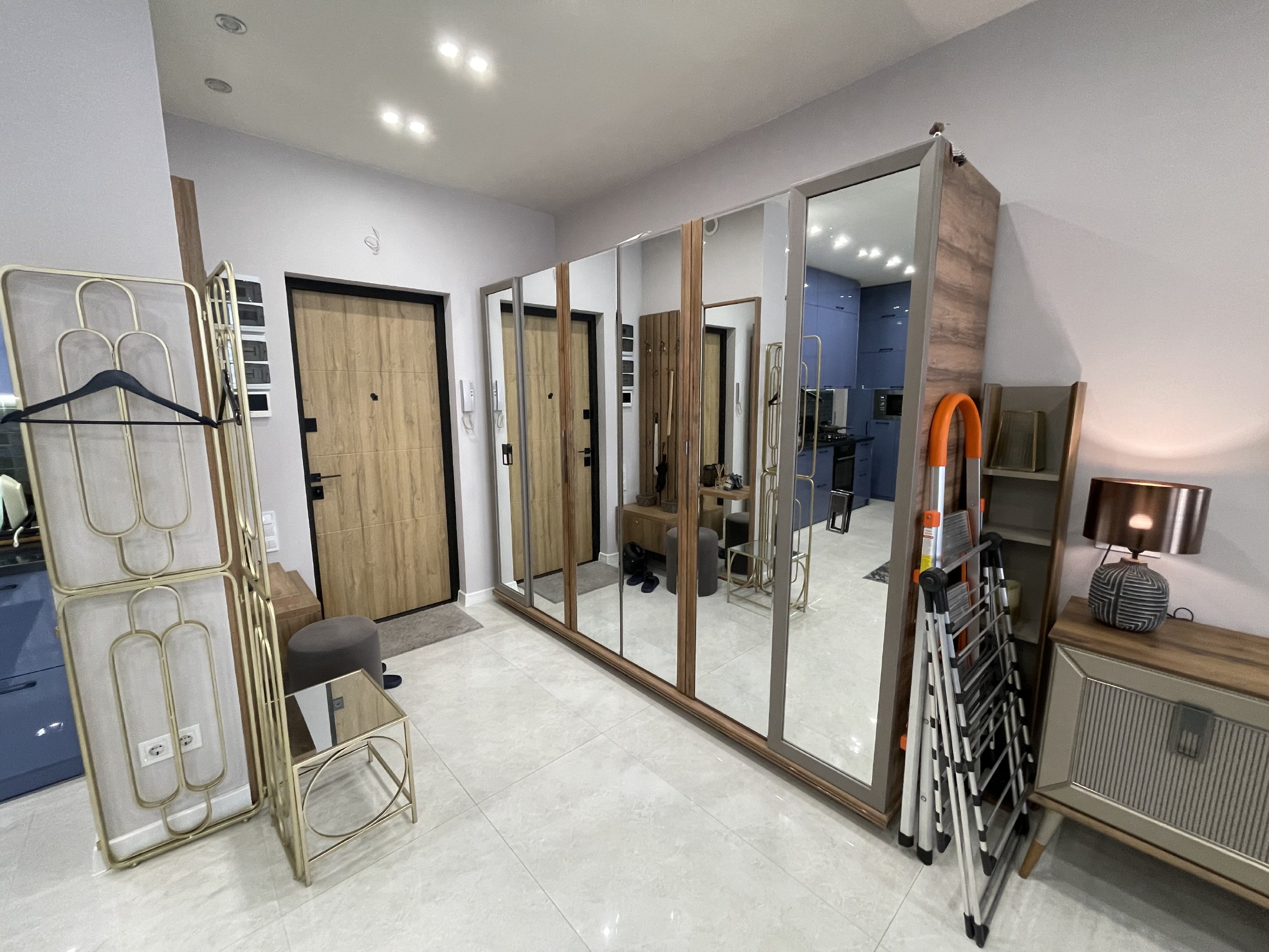 Studio, 60 m² — Rustaveli 22