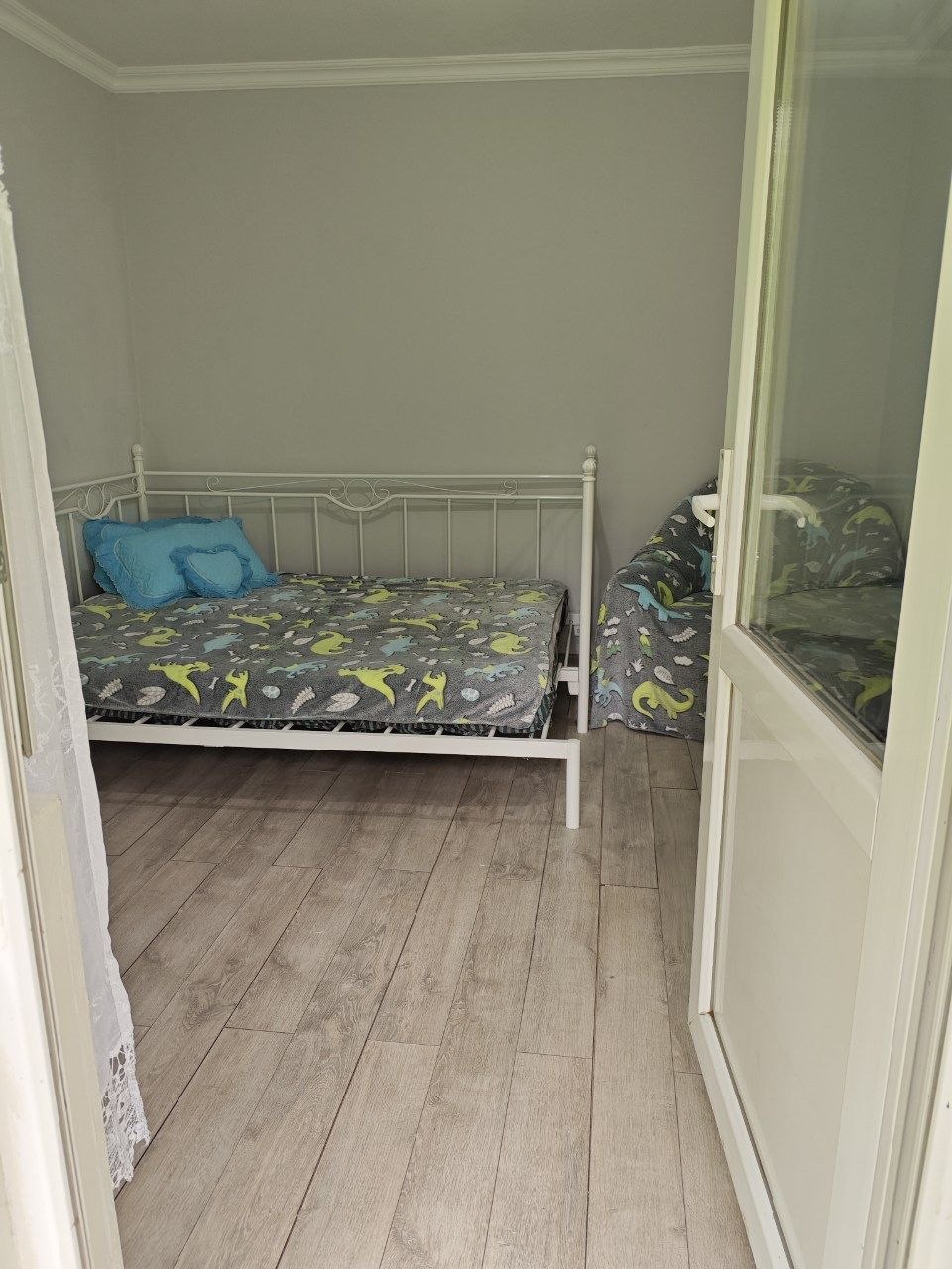 Studio, 12 m² — St. Angisa, 2