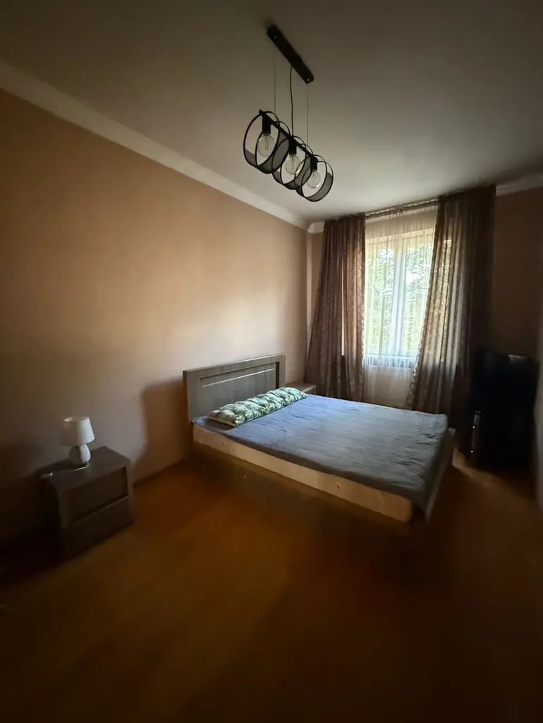 Apartment, 90 m² — Ave. Pekina 10