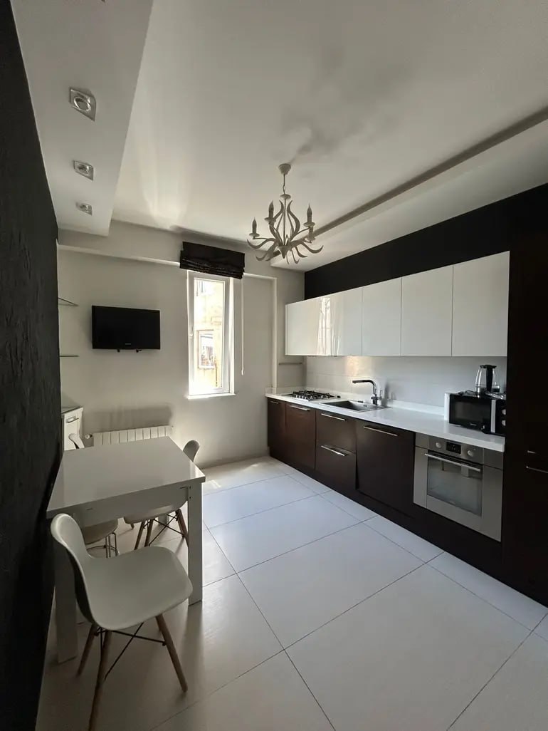 Apartment, 120 m² — St. Aslanidi 19