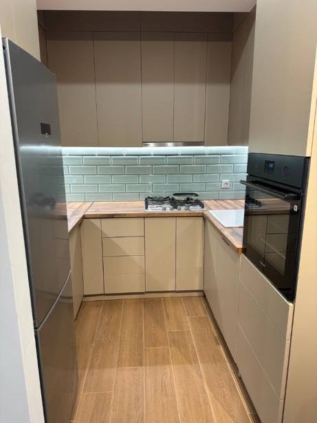 Apartment, 50 m² — St. Universitetskaya 46
