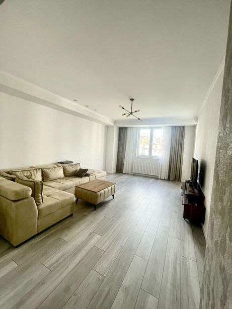 Apartment, 85 m² — St. Tsintsadze 58