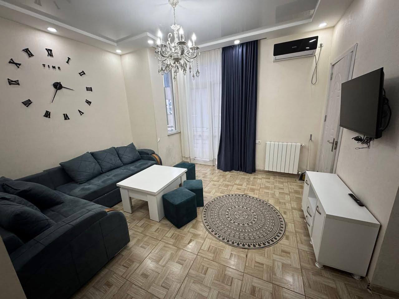 Apartment, 40 m² — St. Pirosmani 18