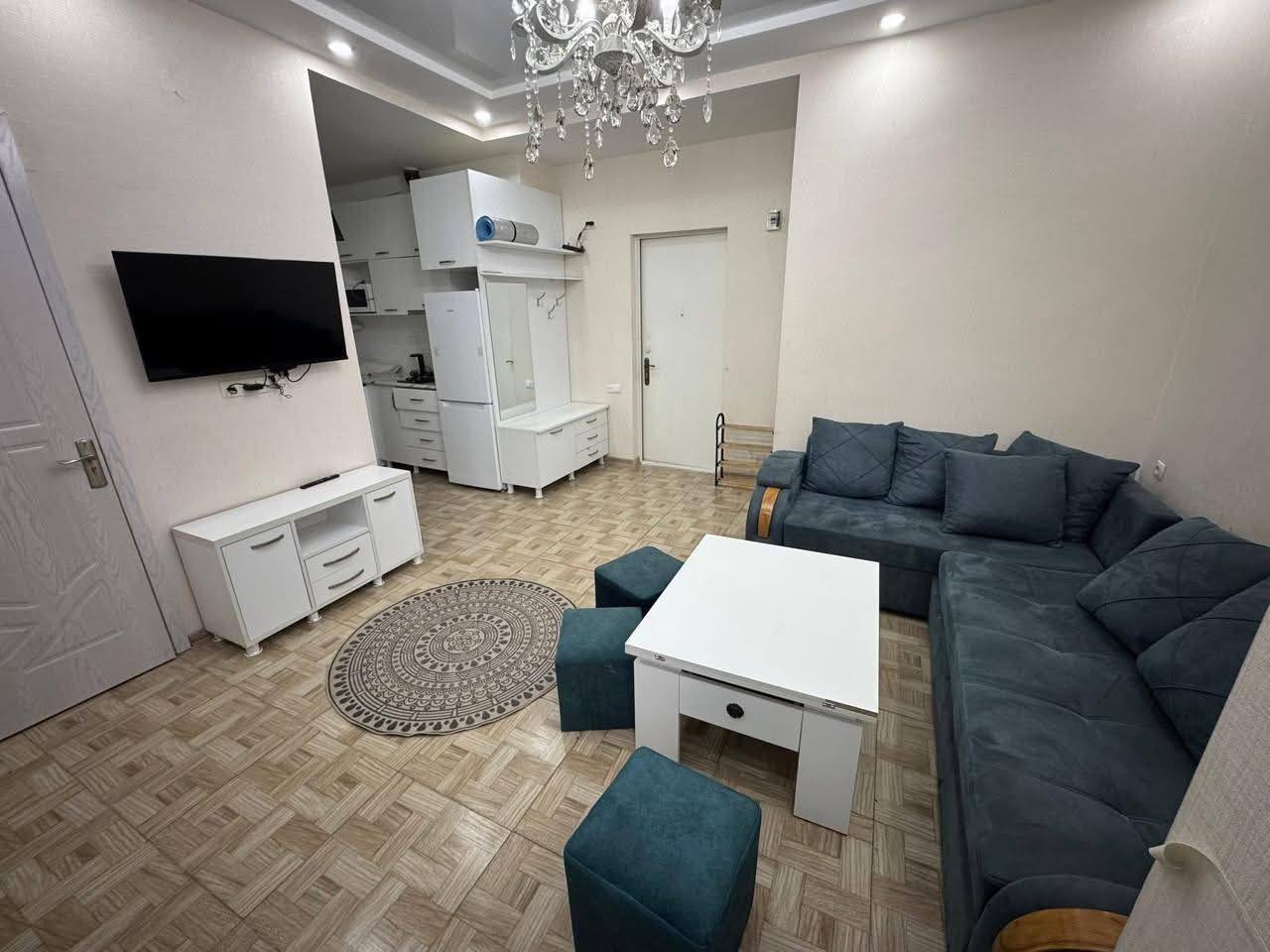 Apartment, 40 m² — St. Pirosmani 18