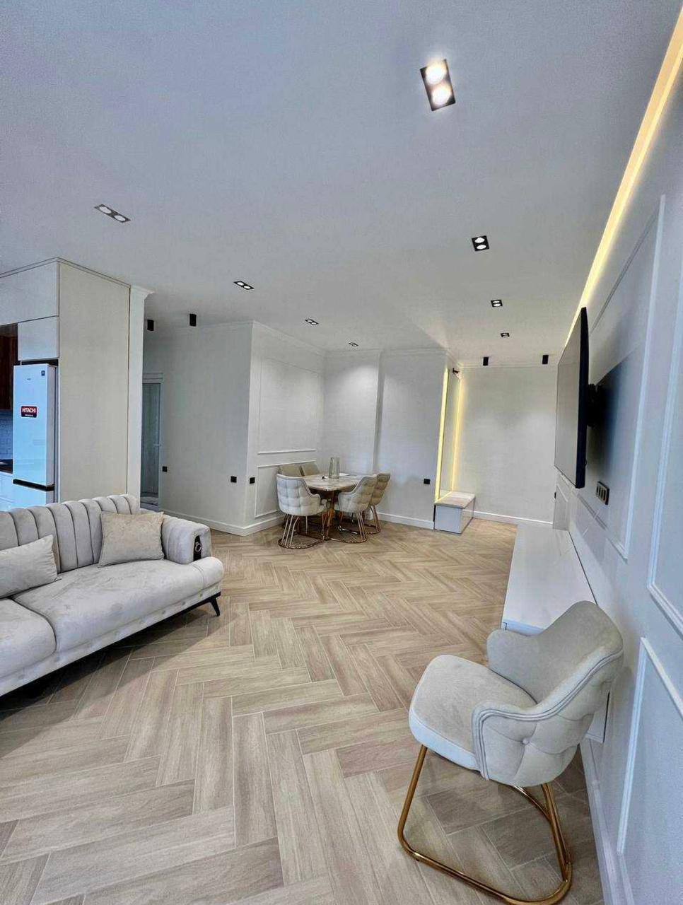 Apartment, 90 m² — Bagrationi 129