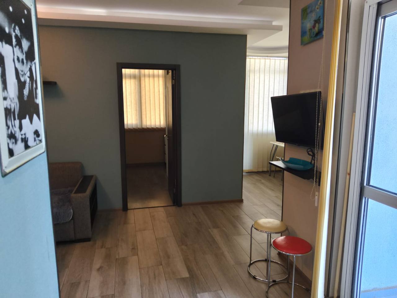 Apartment, 70 m² — St. Pirosmani, 16