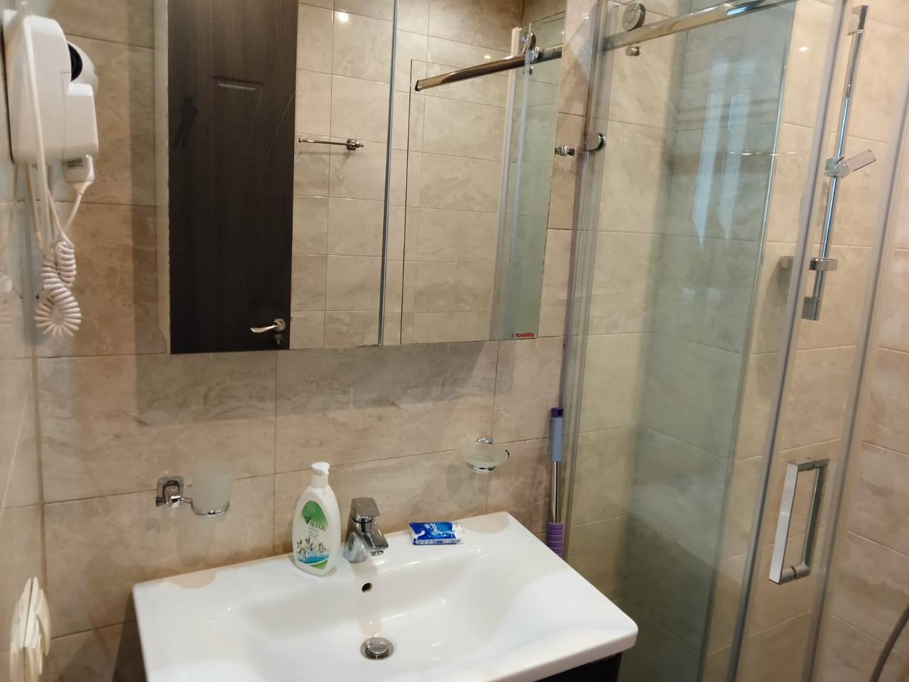Apartment, 70 m² — St. Pirosmani, 16