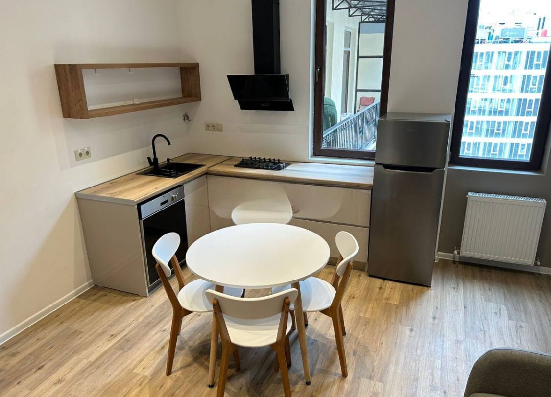 Apartment, 75 m² — Melikishvili