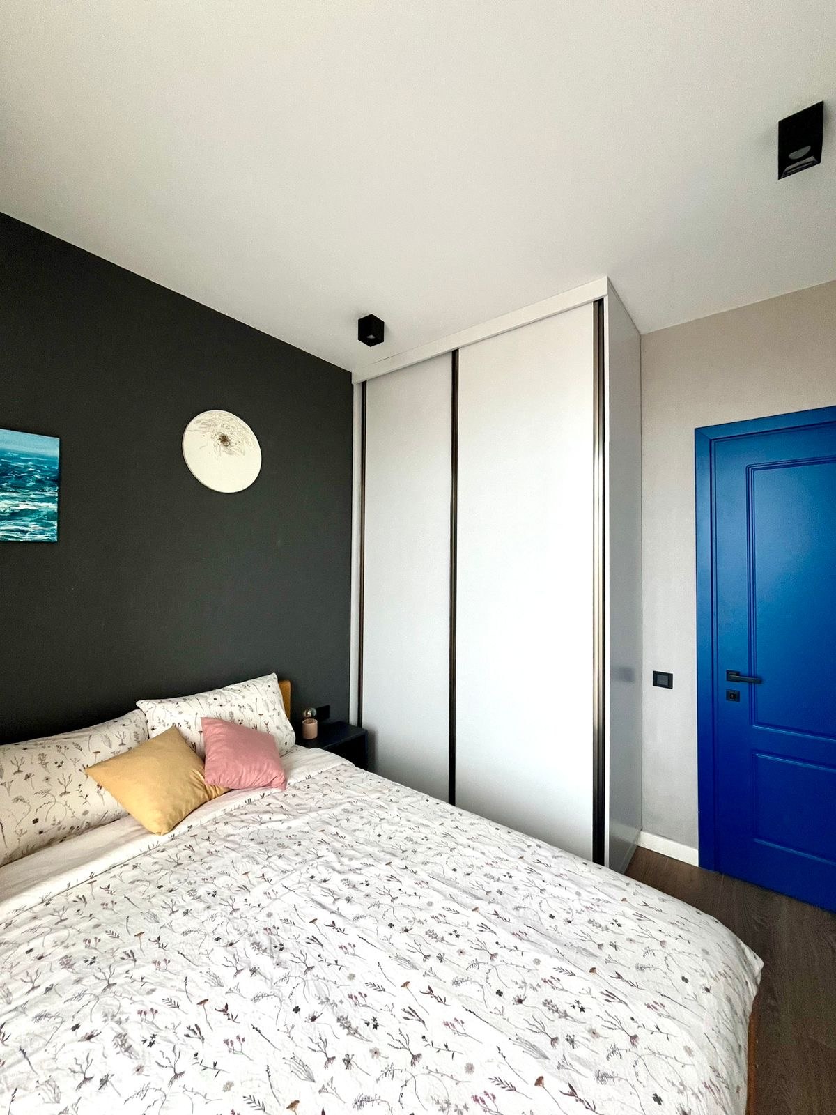 Apartment, 40 m² — Abashidze 65
