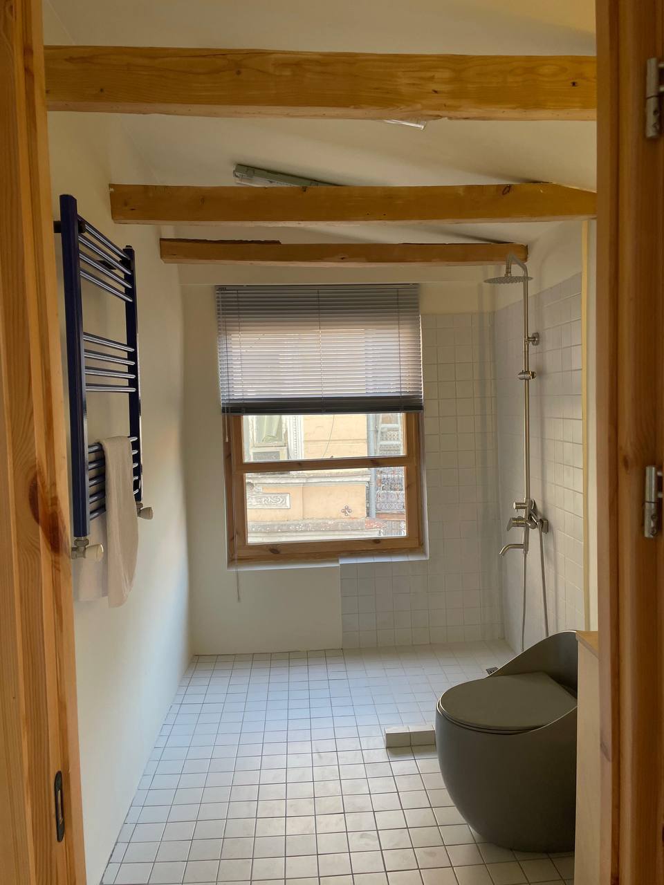 Apartment, 85 m² — Sololaki
