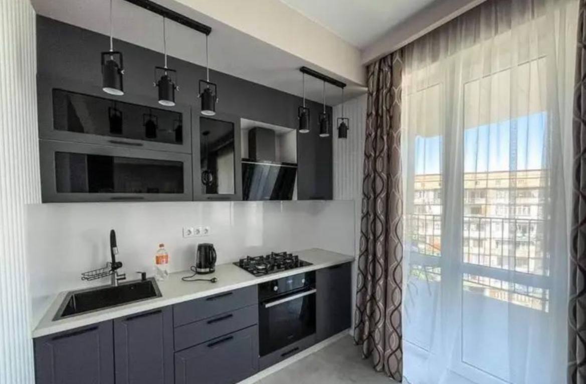 Apartment, 100 m² — Vake