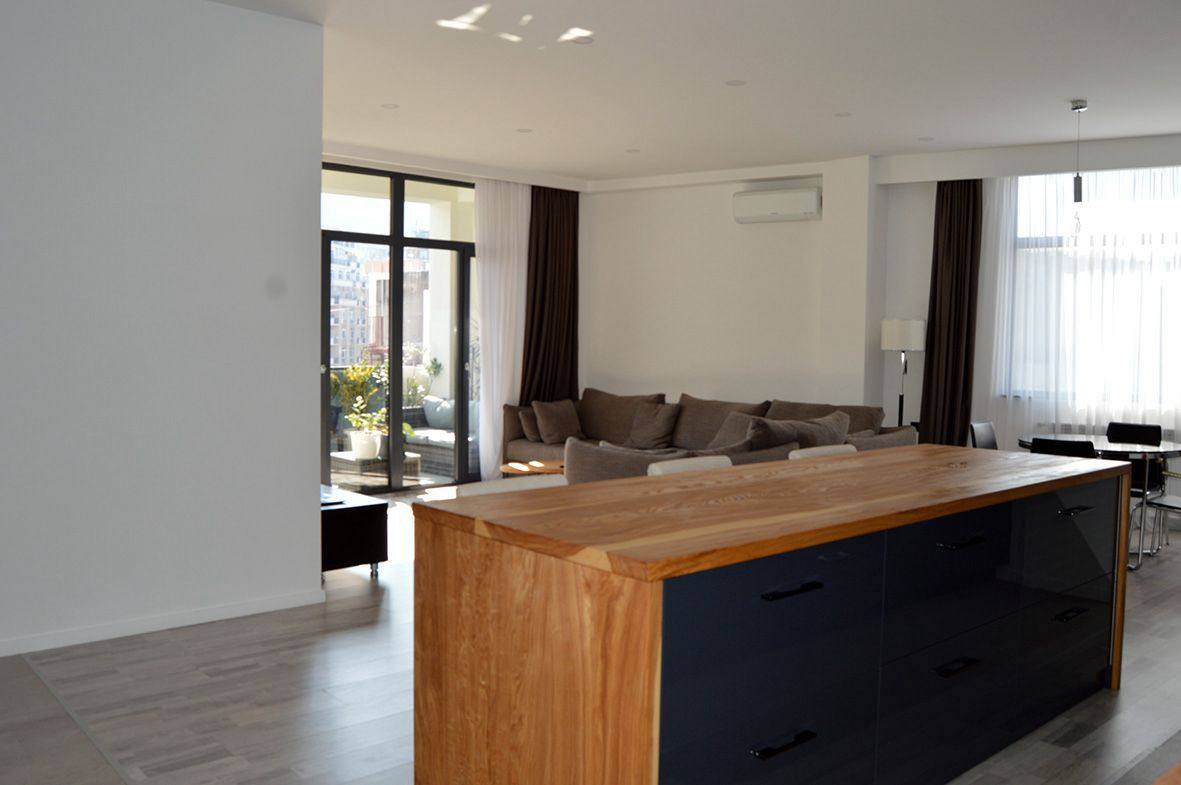 Apartment, 139 m² — St. Kobuleti 1