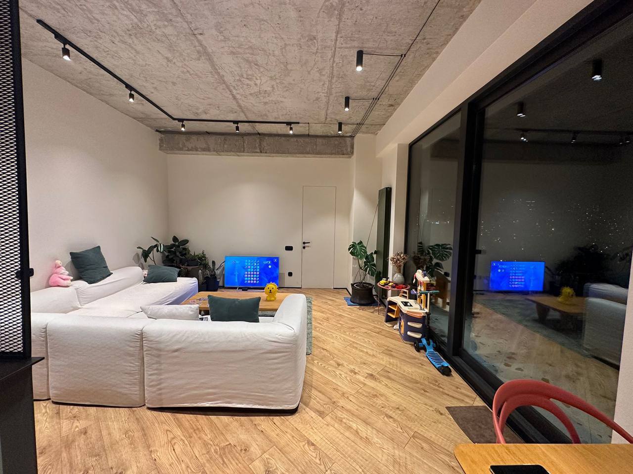 Apartment, 92 m² — Saburtalo