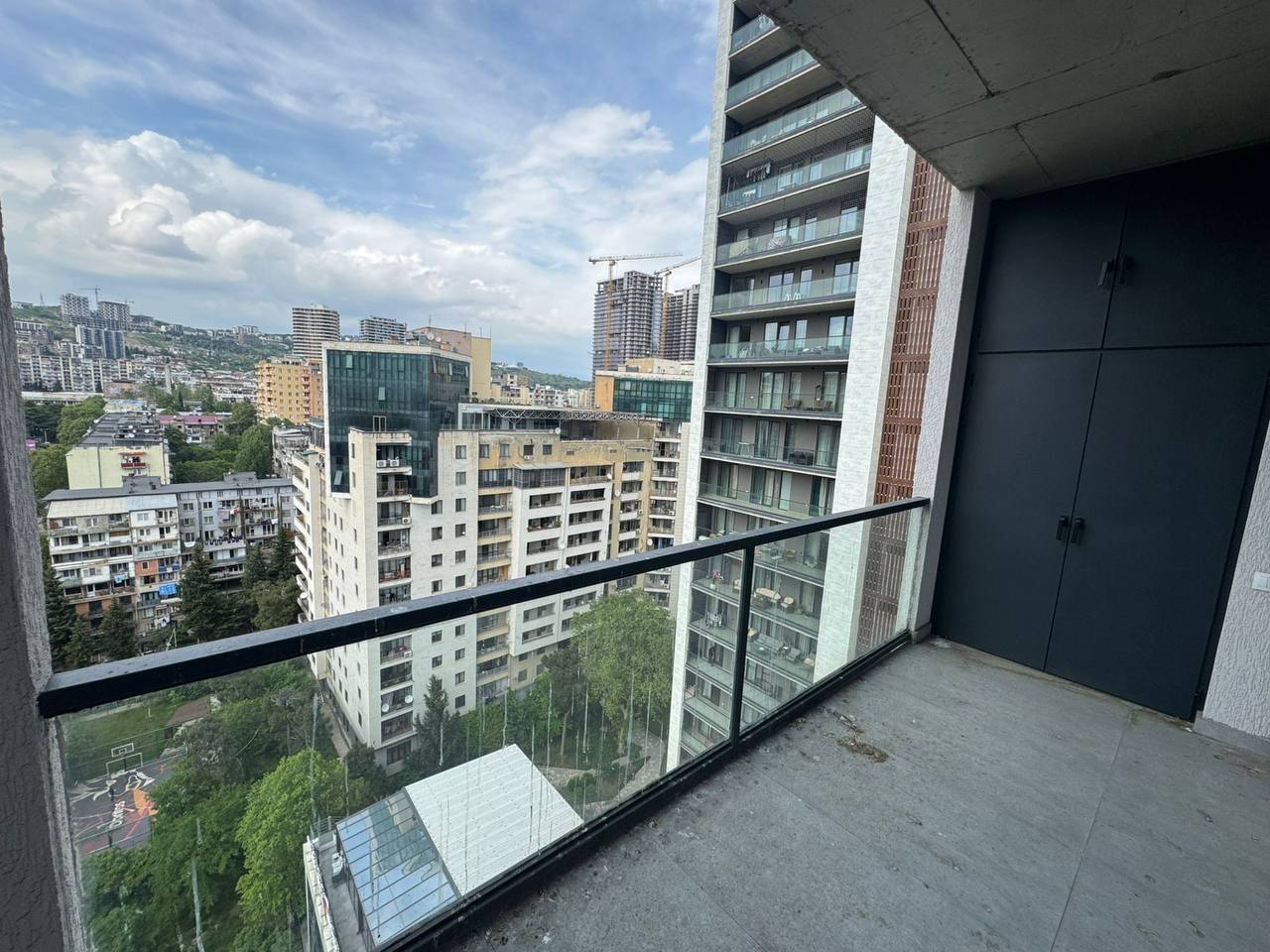 Apartment, 80 m² — Saburtalo