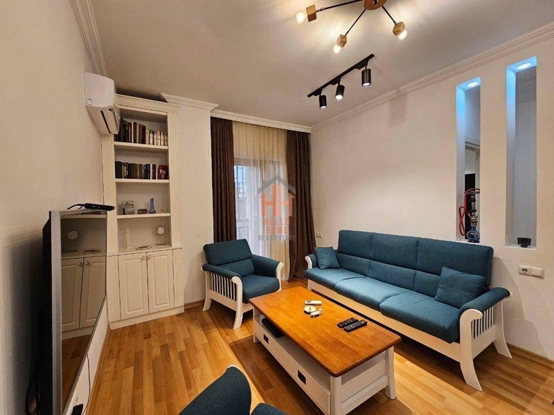 Apartment, 98 m² — Pshavela 17