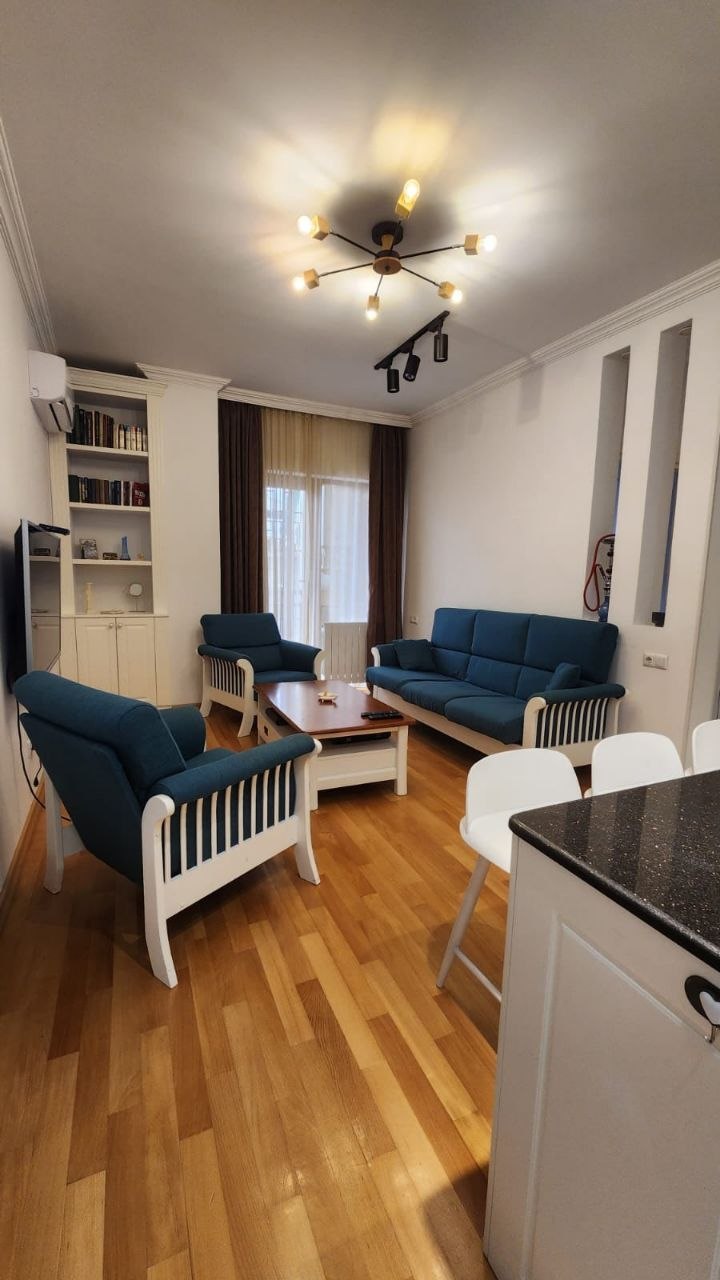 Apartment, 98 m² — Pshavela 17