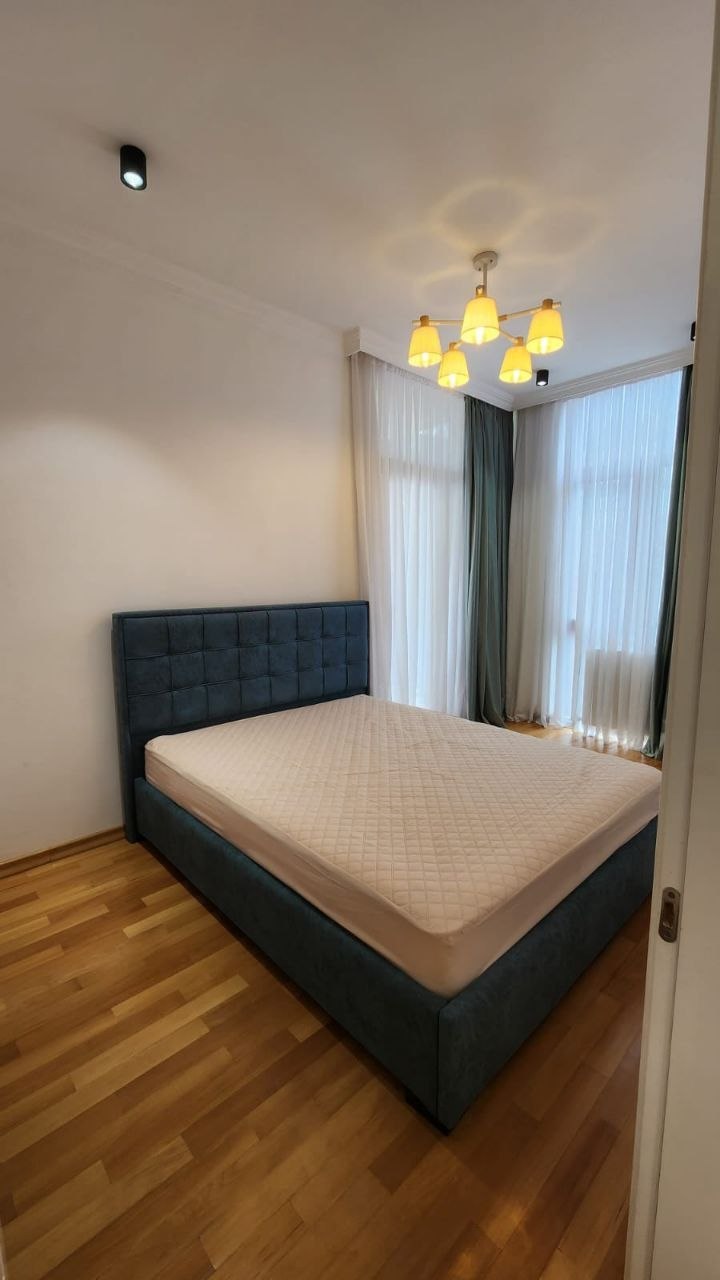 Apartment, 98 m² — Pshavela 17