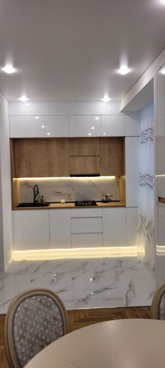 Apartment, 110 m² — Vazha Pshavela 4