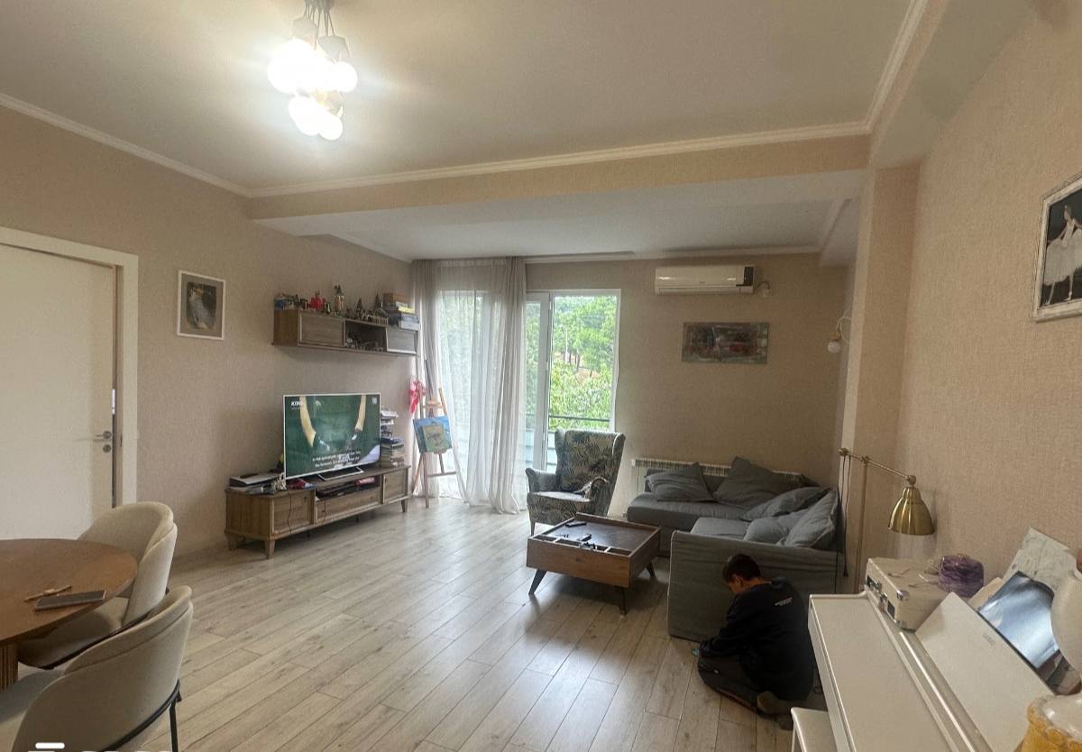 Apartment, 130 m² — St. Beritashvili 33