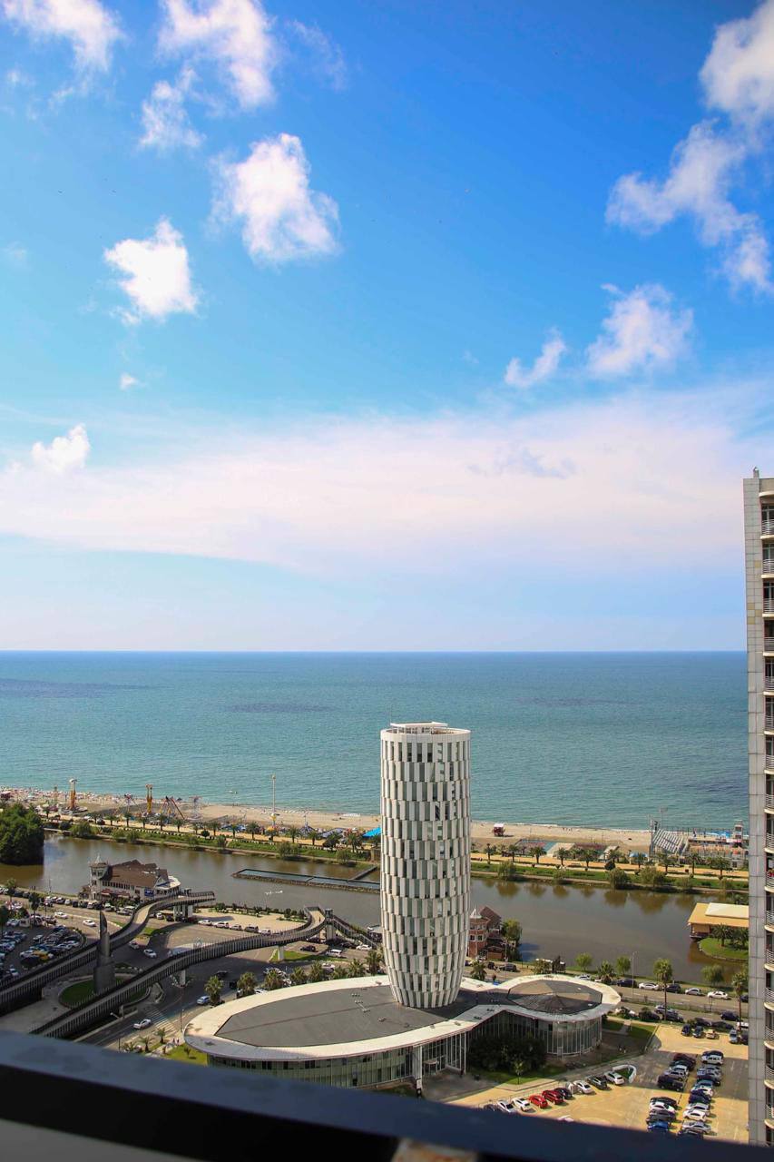 Apartment, 115 m² — St. Pirosmani, 19