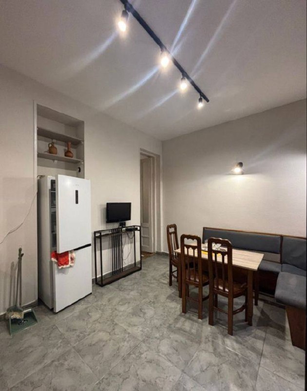 Apartment, 100 m² — St. Tarkhnishvili 18