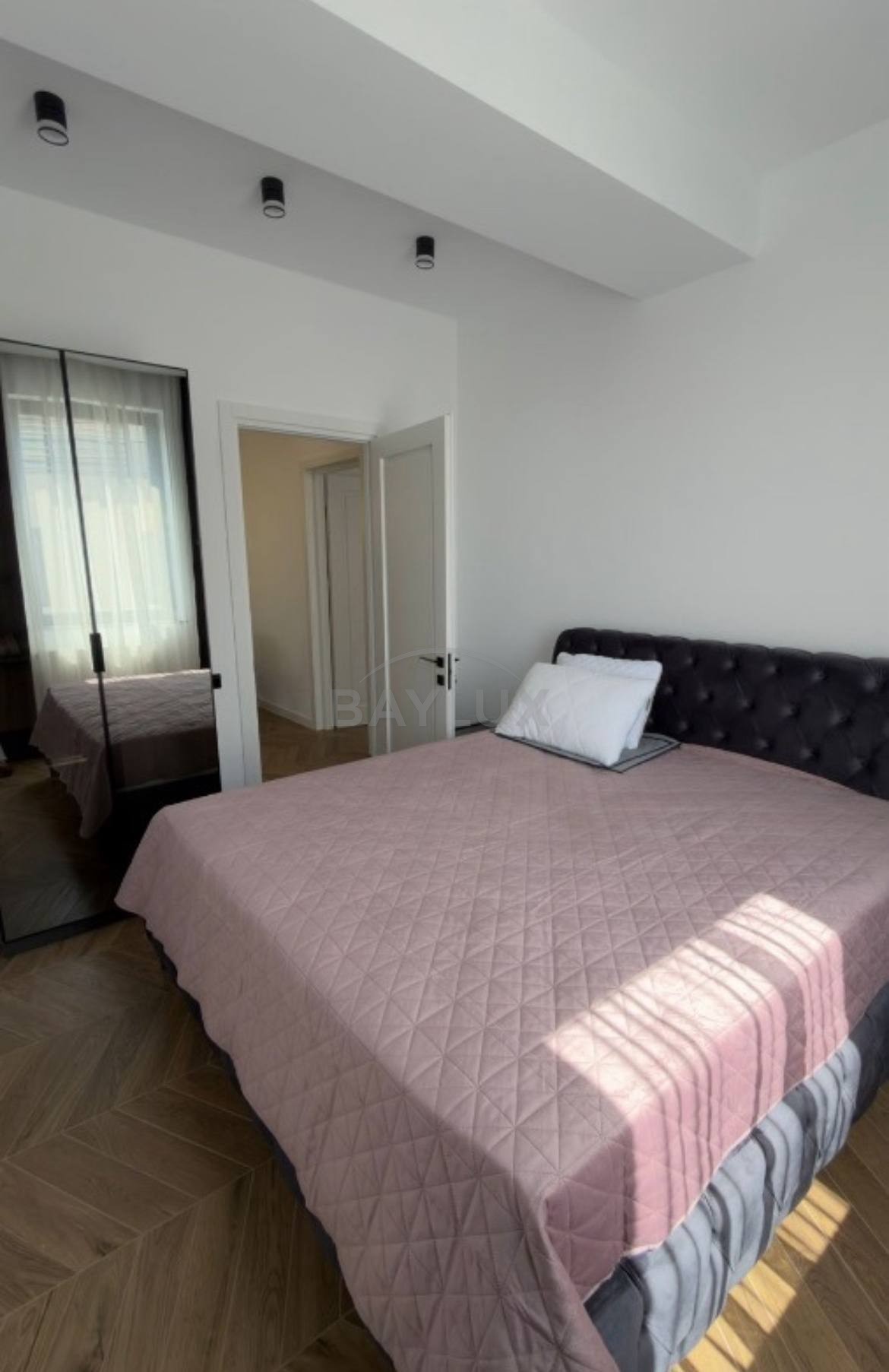 Apartment, 126 m² — St. Eristavi 12